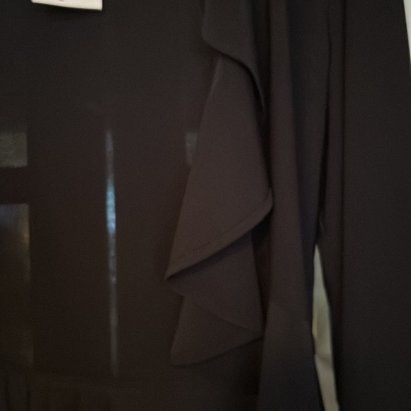 R&M Richard’s Cover Up - Picture 3 of 5